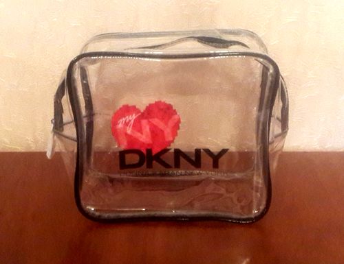 DKNY косметичка прозрачная 18*16,5*10 см