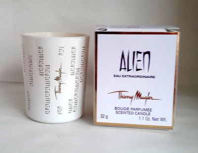 Therry Mugler Alien eau extraordinaire свеча 32 гр в коробочке (фото позже) 500 р