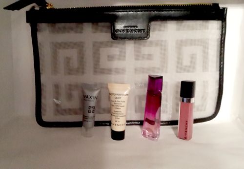 Givenchy набор в косметичке № 1 1100 р
